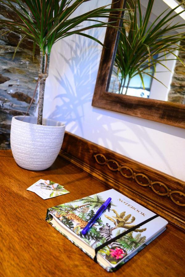 Le Vieux Moulin Gites - Detached Cottage With Garden Views And Pool Guegon Luaran gambar